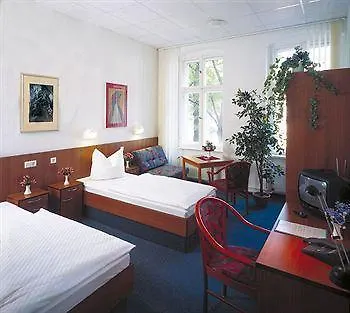 Junckers 3* Berlín